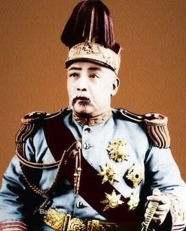 袁世凯：清末民初变局中功过交织的关键人物